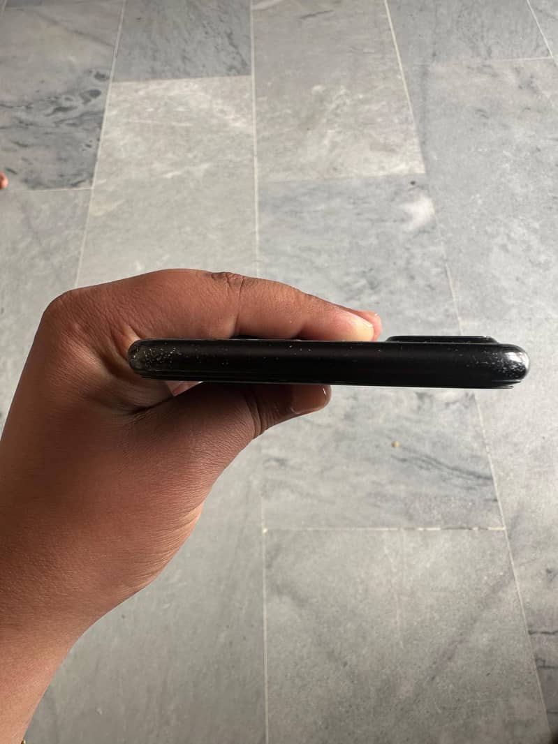Apple iPhone 7 Plus 6