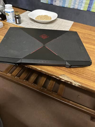 Hp Omen X core i7 7700hq, 1070 gtx