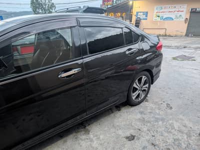Honda Grace Hybrid 2014