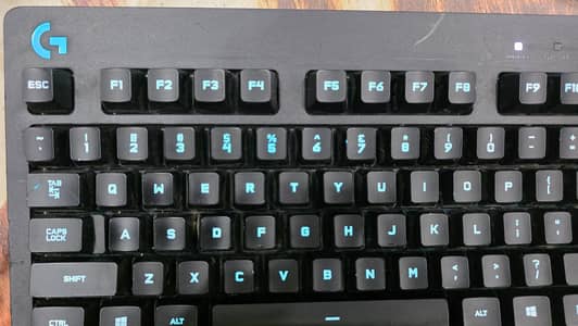 Logitech G213 Royal Kludge RK Shadow