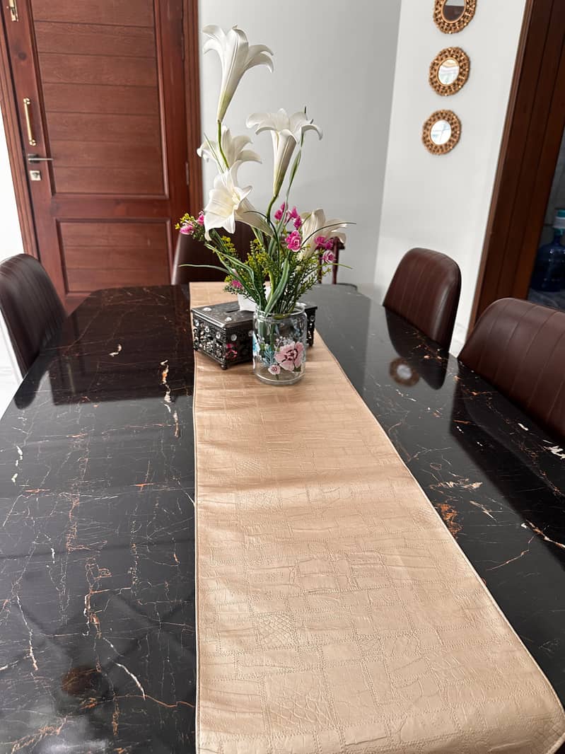 Aesthetic Dining Table 3