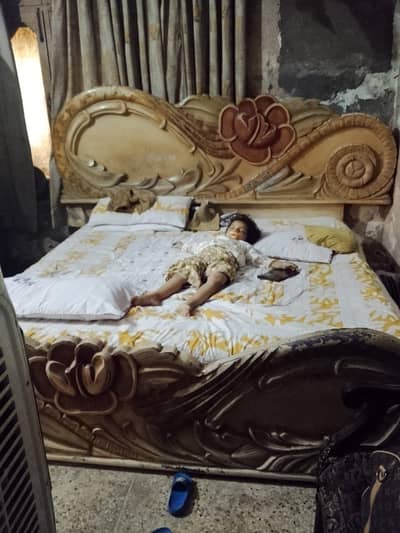 Deco King Size Bed