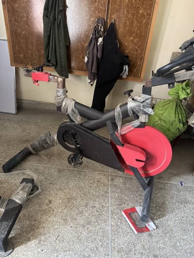 Commercial GYM cycle 