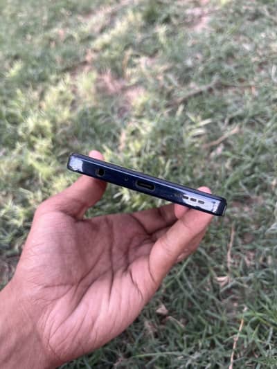 Infinix Hot 40