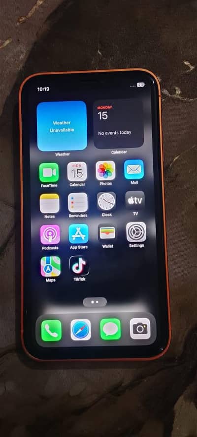 Apple iPhone XR