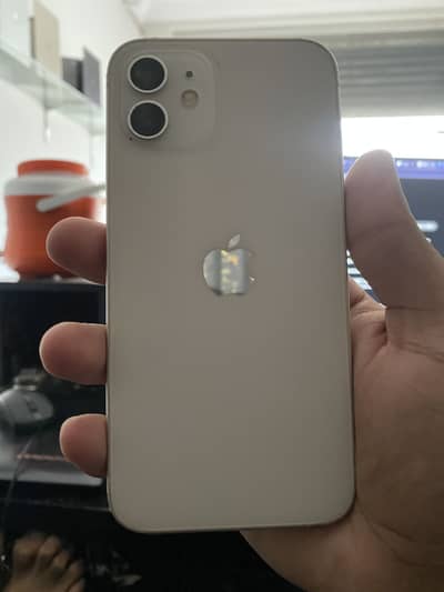 Apple iPhone 12