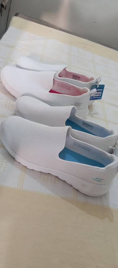 Urgent Sale: Original Skechers GO WALK (Unisex)