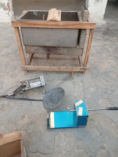 Spring potato machine