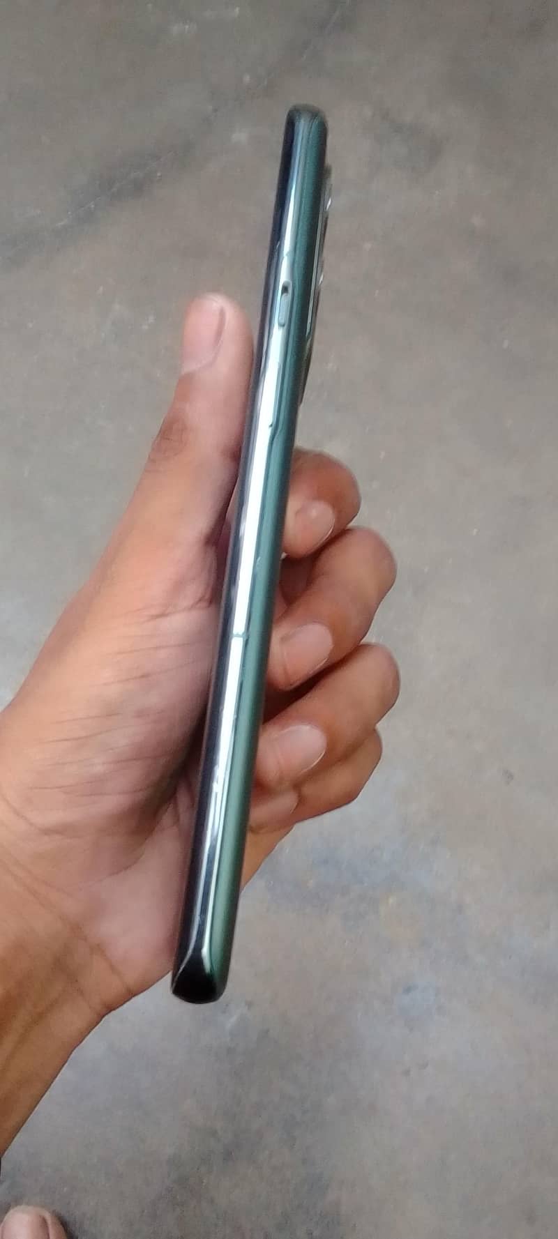 One Plus 9 Pro 6
