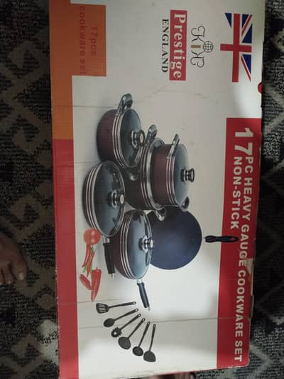 prestige non stick cookware set-Good condition