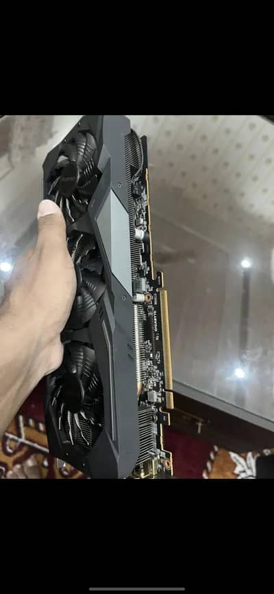 GIGABYTE RX 5700XT 8G OC EDITION