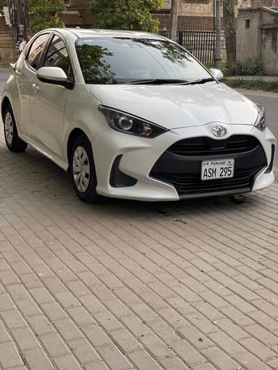 Toyota Yaris Japanese 2022/2024 total original