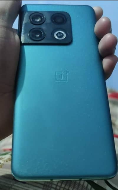 One Plus 10 Pro
