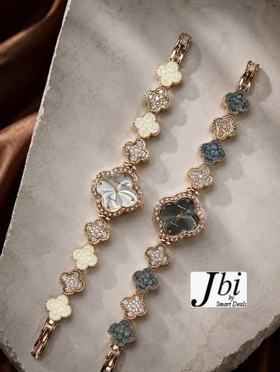 Rose Gold Clover Bracelet Watch