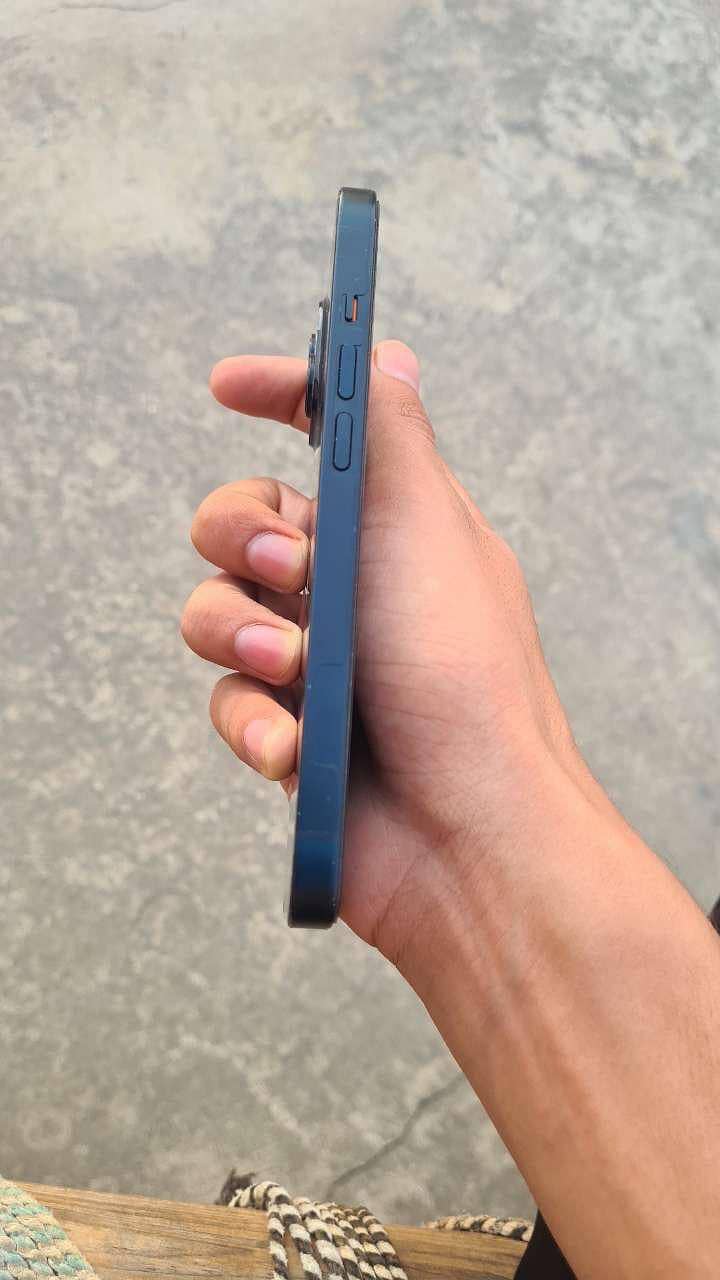 Apple iPhone 14 6