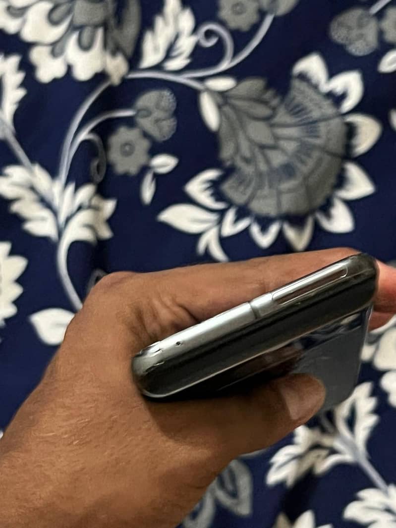 Google Pixel 8 Pro 3