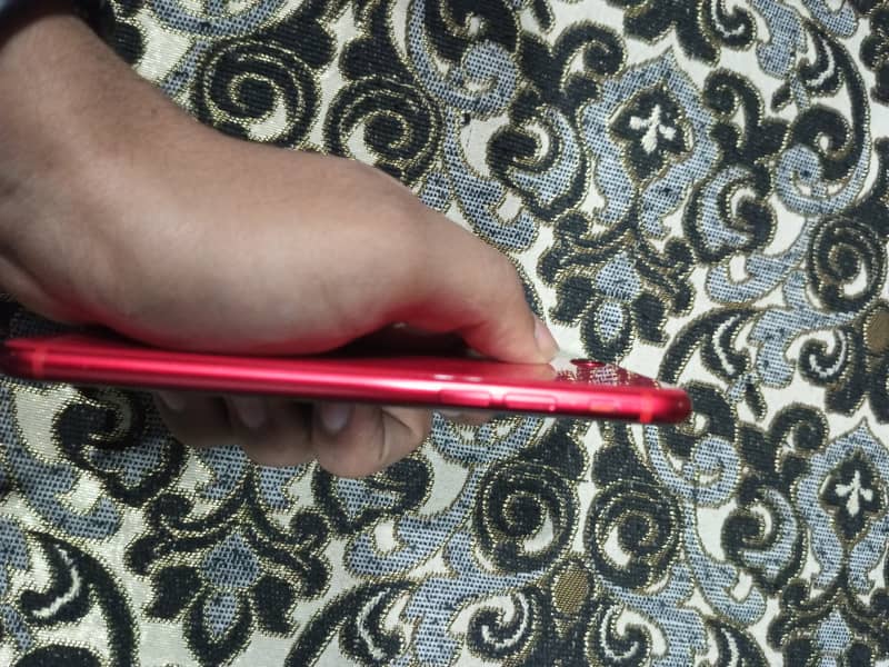 Apple iPhone SE 4