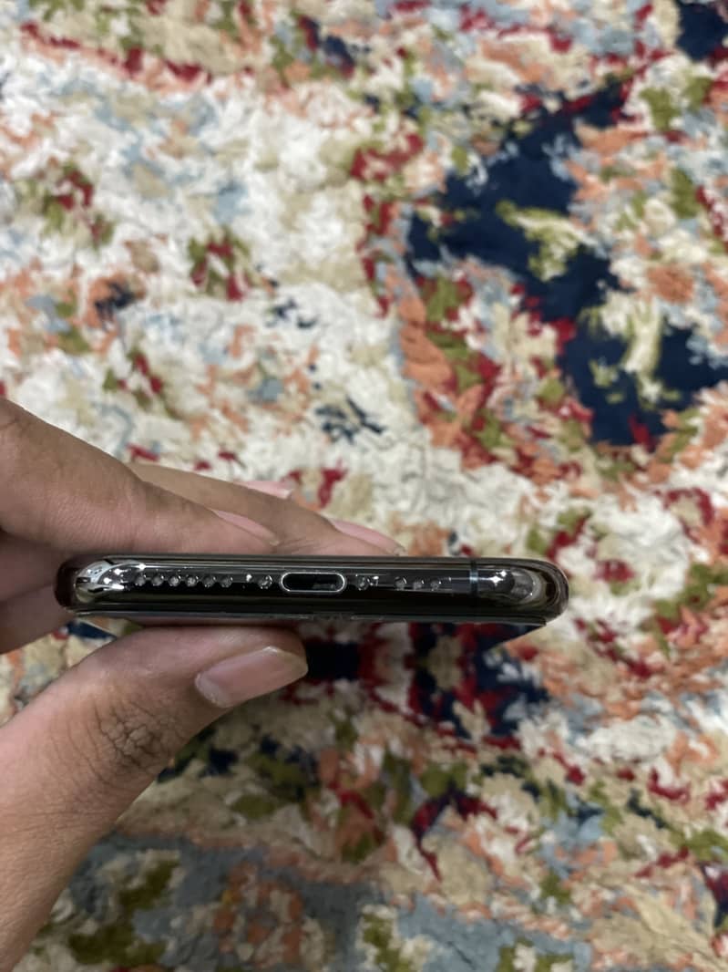 Iphone 11 pro 2