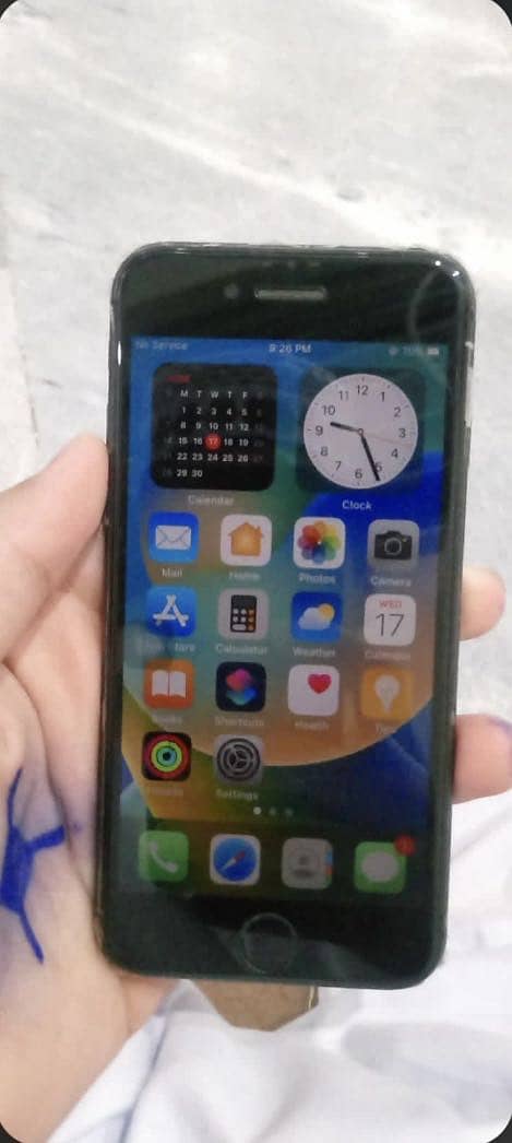 Apple iPhone 8 6