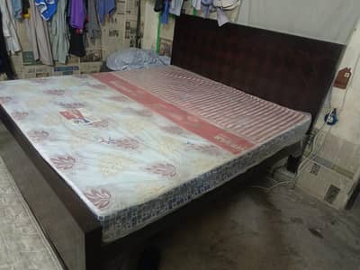 Dubale bed with madecatetd matres