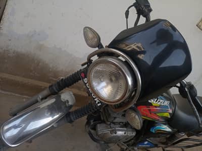 Suzuki GS150