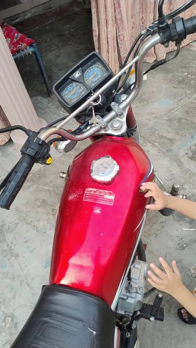Honda CG 125 for sale in excellent condition