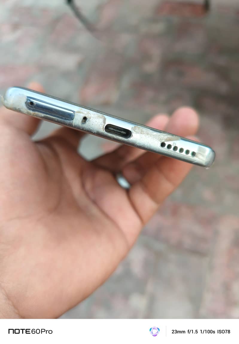 Tecno CAMON 40 Pro 5