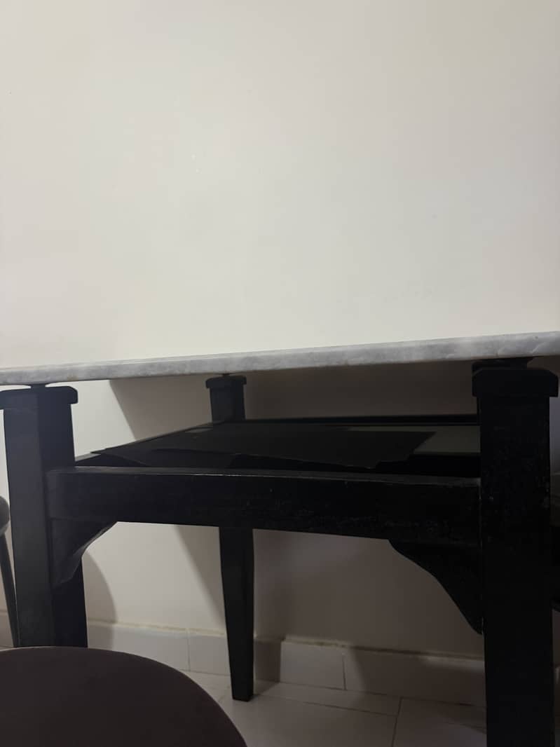 Dining Table - 4 persons 3