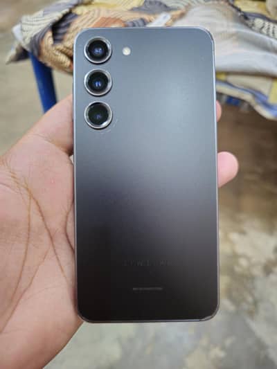 Samsung  S23