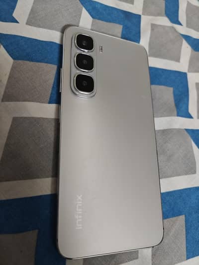 Infinix Hot 60i