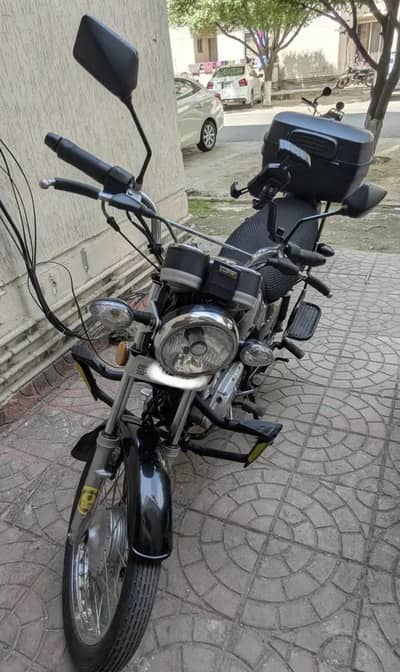 Suzuki GS 150 2023 Model Mint Condition (9.5/10)