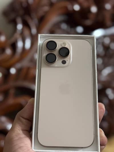 Apple iPhone 16 Pro