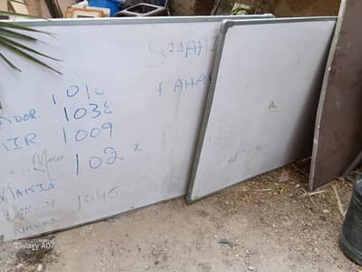 2 White hoard 1 Notice board