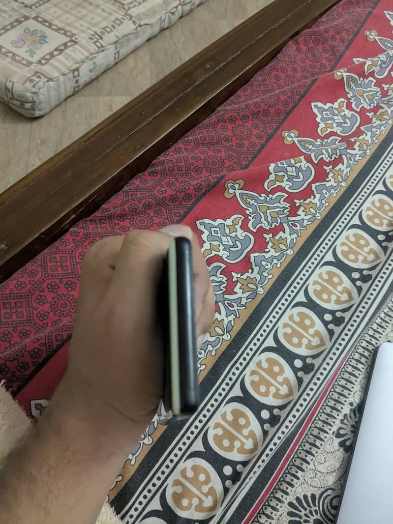 Google Pixel 6a 4