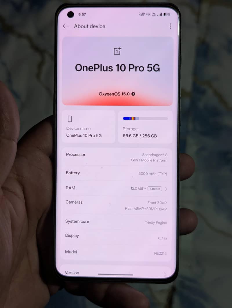 One Plus 10 Pro 8
