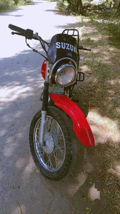Suzuki Modified Bike