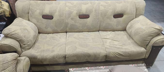 Sofa set