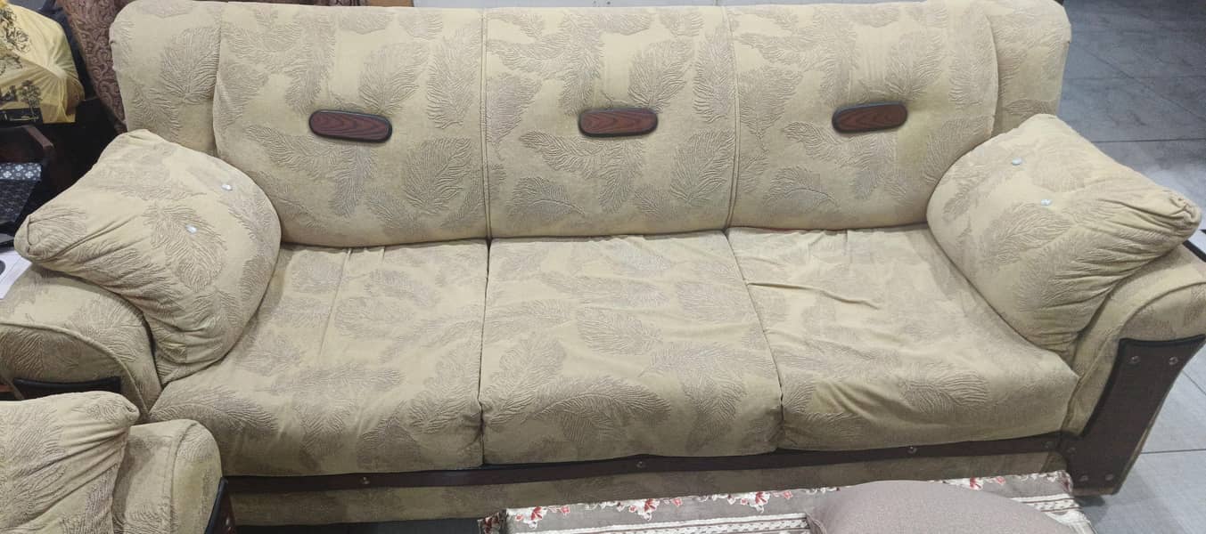 Sofa set 0