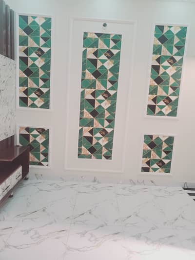 Vip beautiful 3 Marla house is available For sale near to Sabzazar green park Lahore