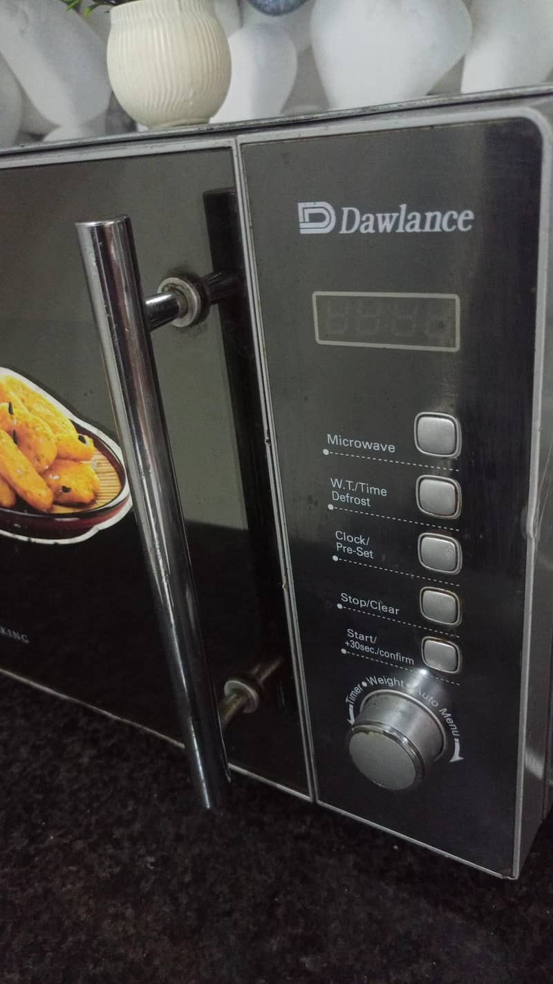 Dawlance Microwave 2