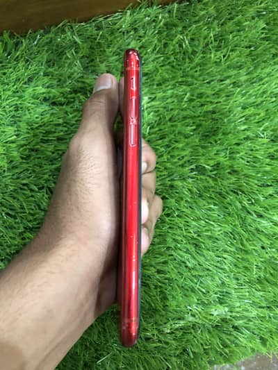 Apple iPhone XR