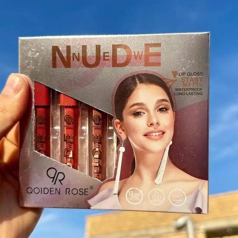 Lip gloss 2