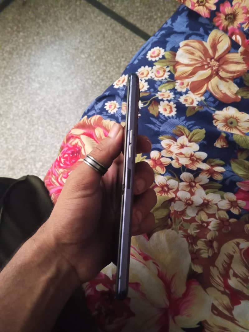 Tecno Camon 18 1