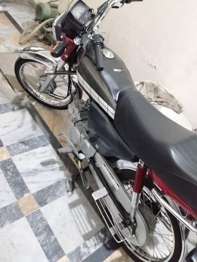 Honda cd70
