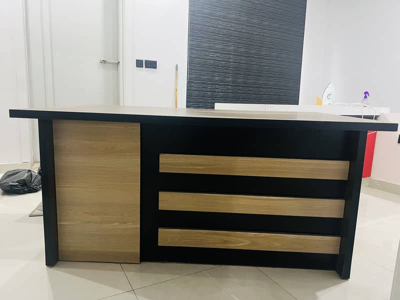 Office table 1