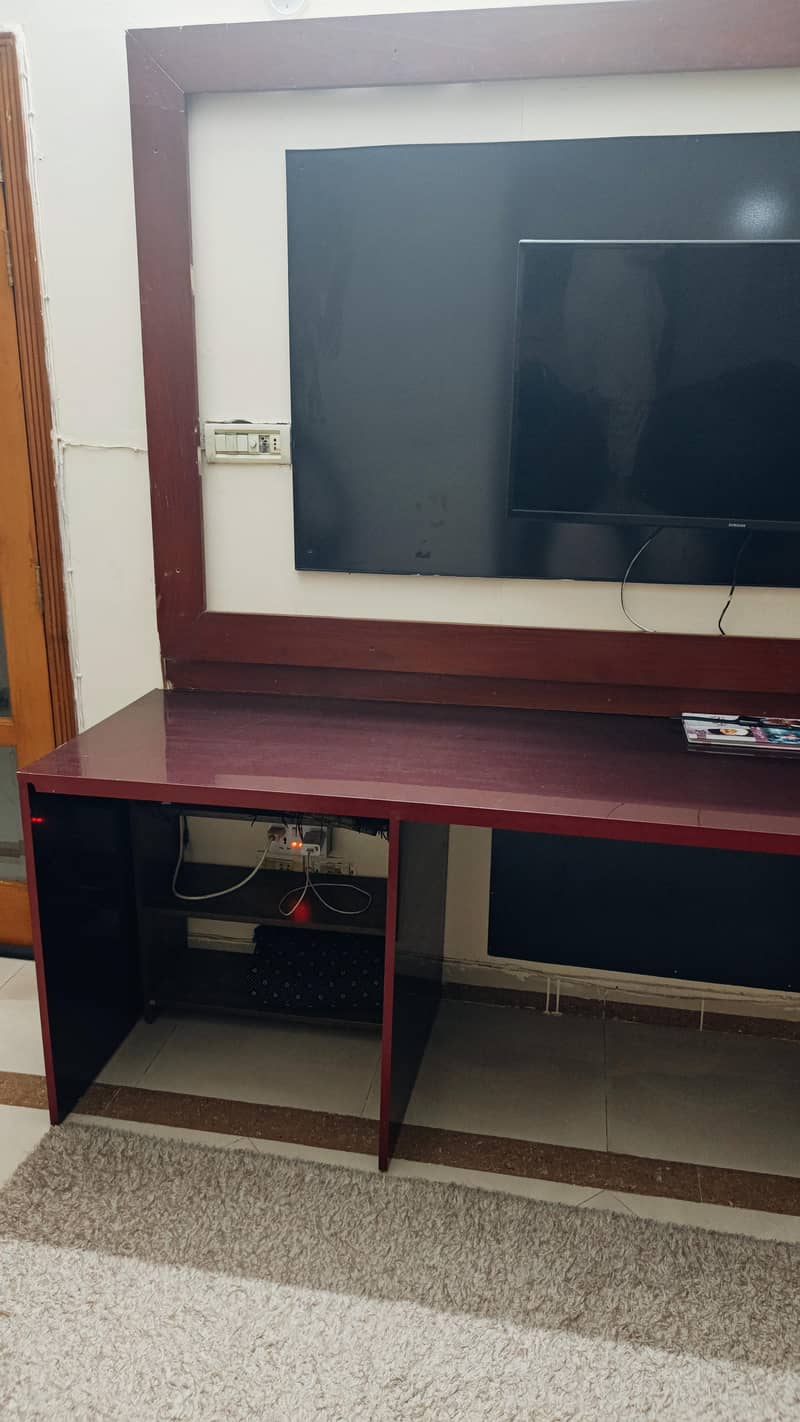 Gaming console 2