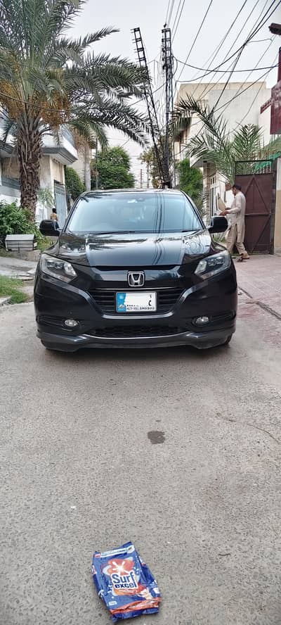Honda Vezel 2016