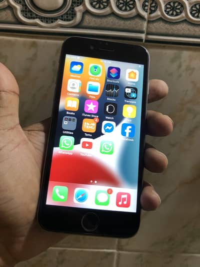 iPhone 6S sim wifi working all good
