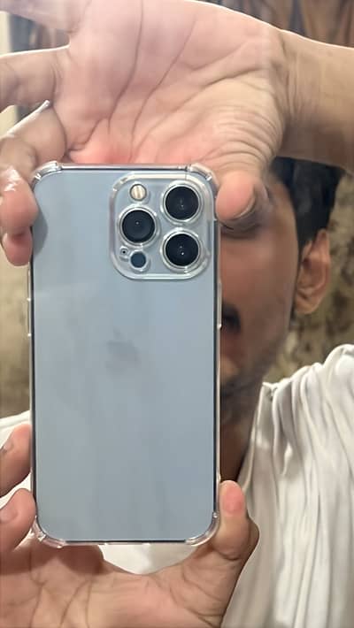 Apple iPhone 13 Pro
