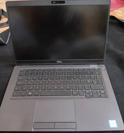 LAPTOP i5 10 genration 8/256 SSD